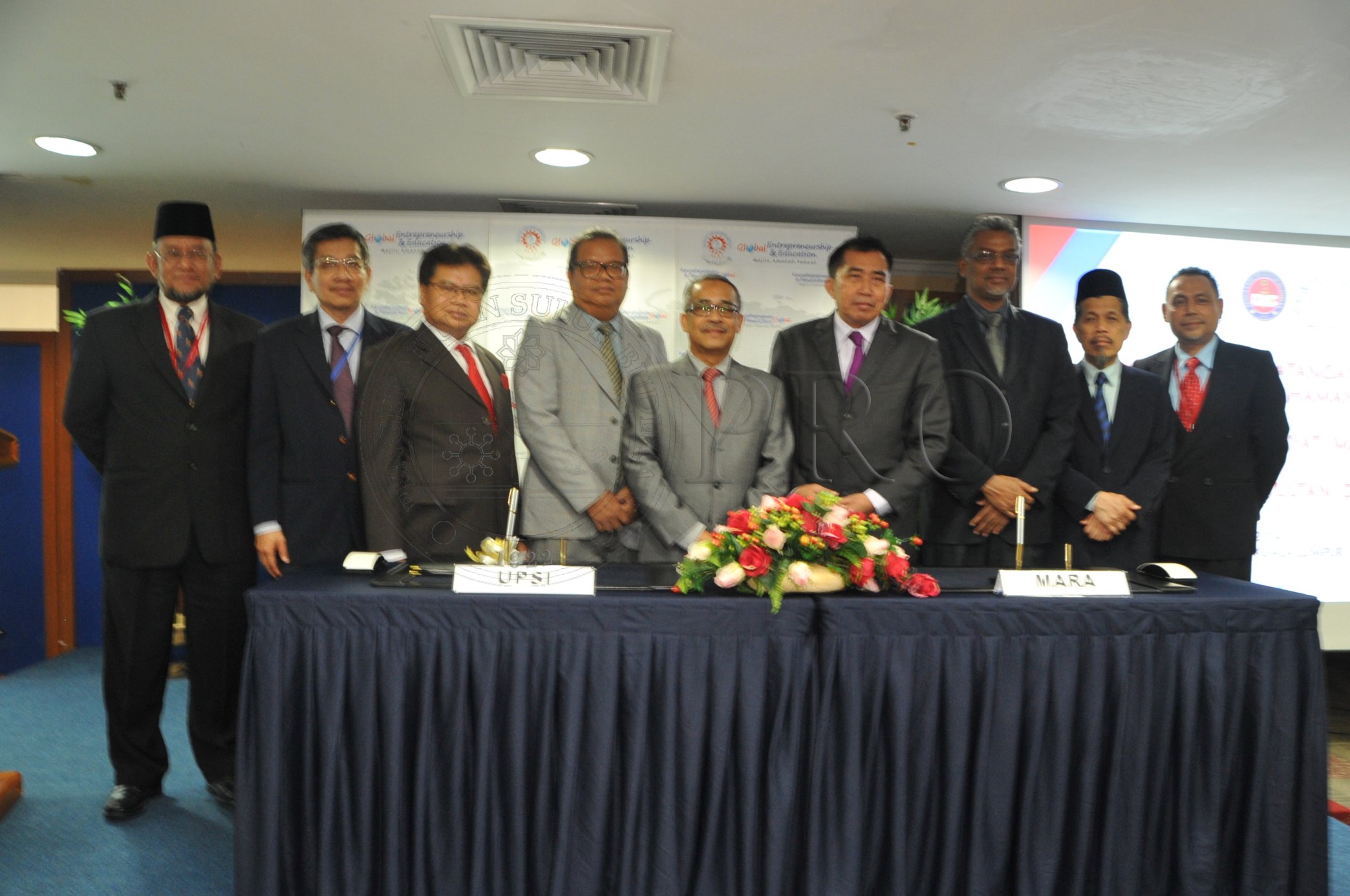 PRO 14 37 MARA PRO 4769